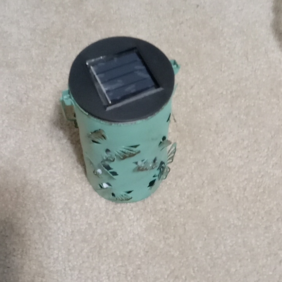 Solar lanterns - Picture 2 of 2